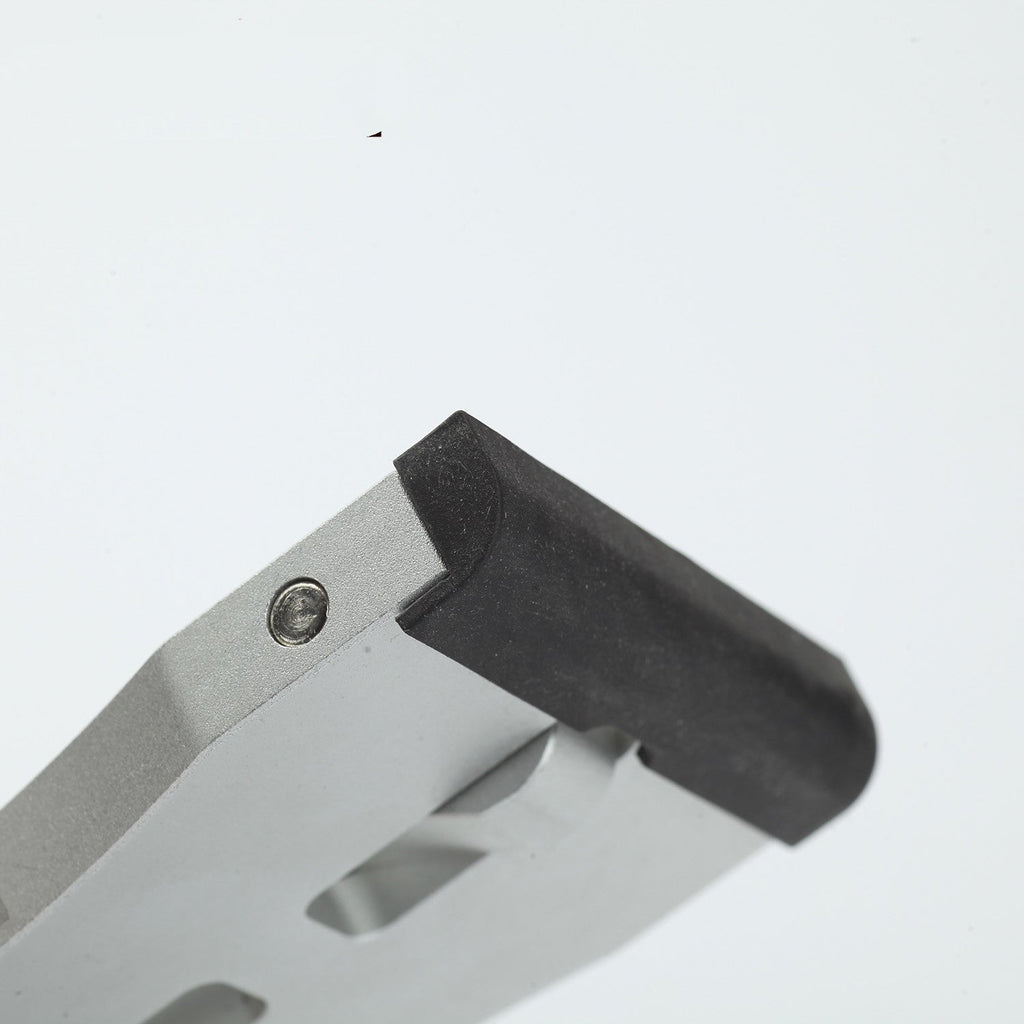 Multifunctional car roof pedals safety lifesaving hammer